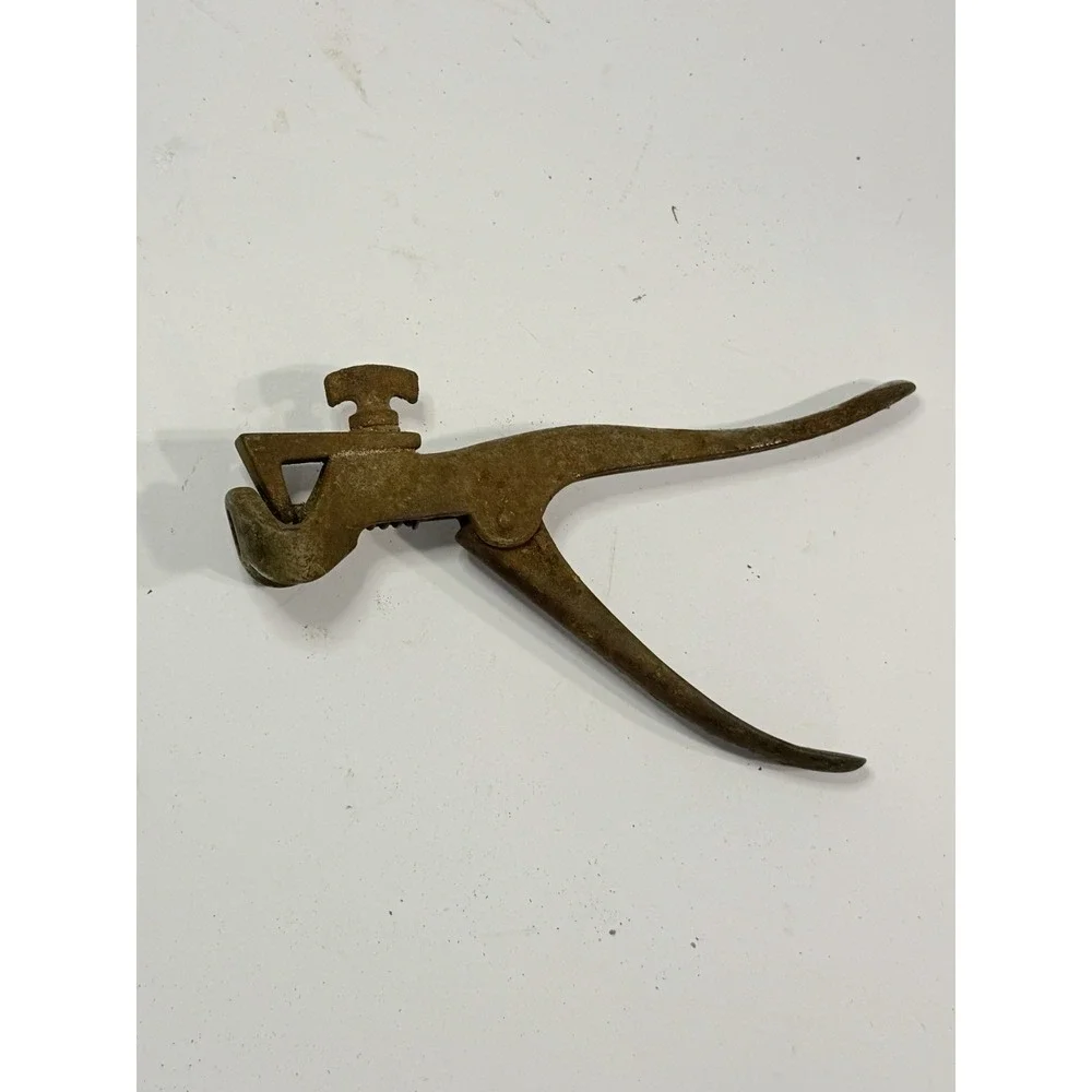 Antique Woodworkers Hand Saw Tooth Setter